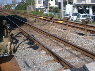 障検(障害物検知装置)