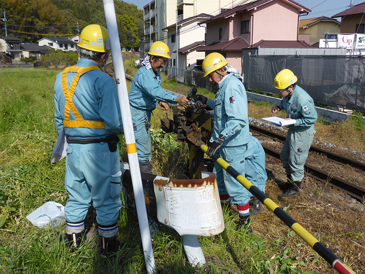 検修工事(検修)